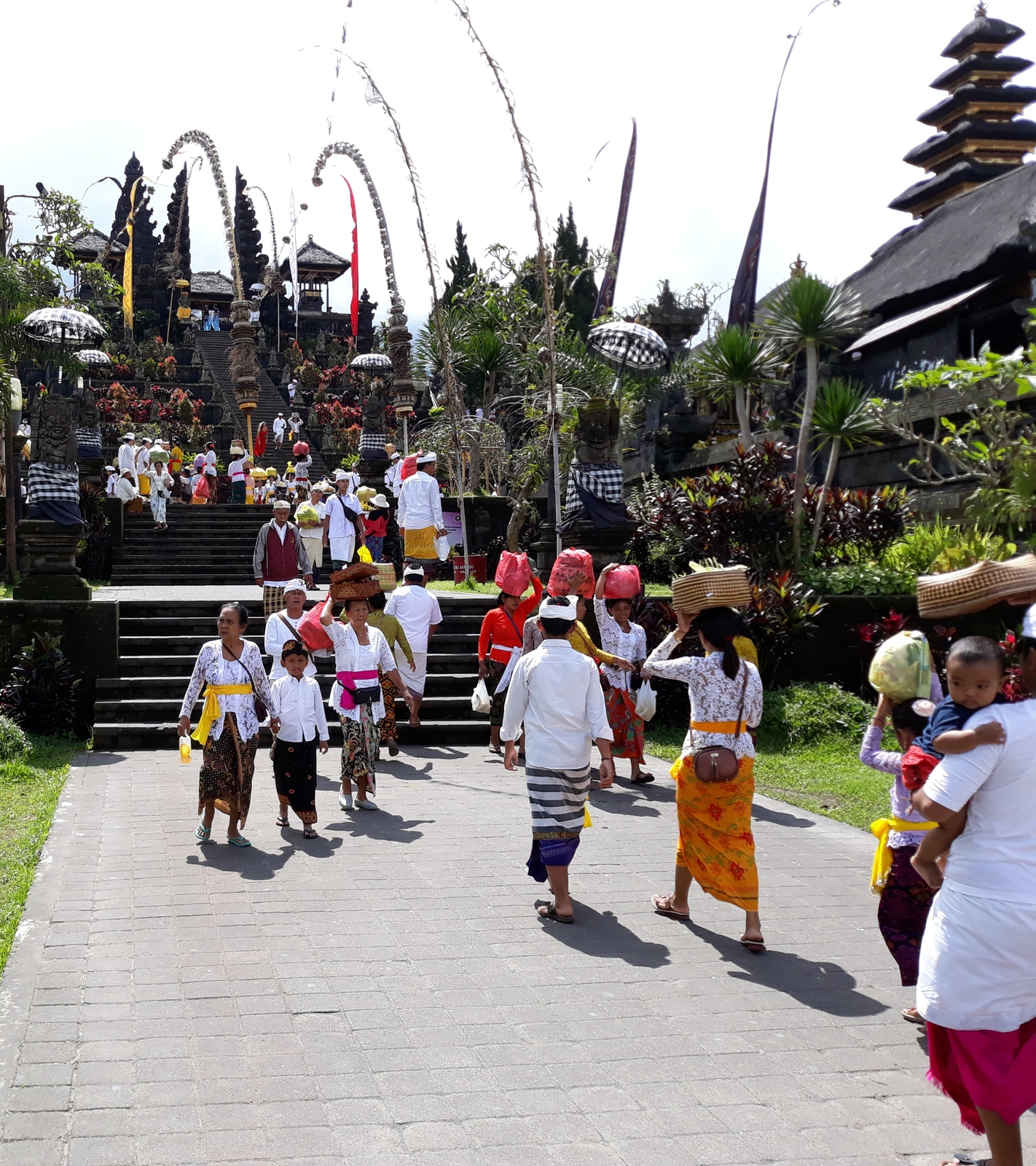 pura besakih.jpg