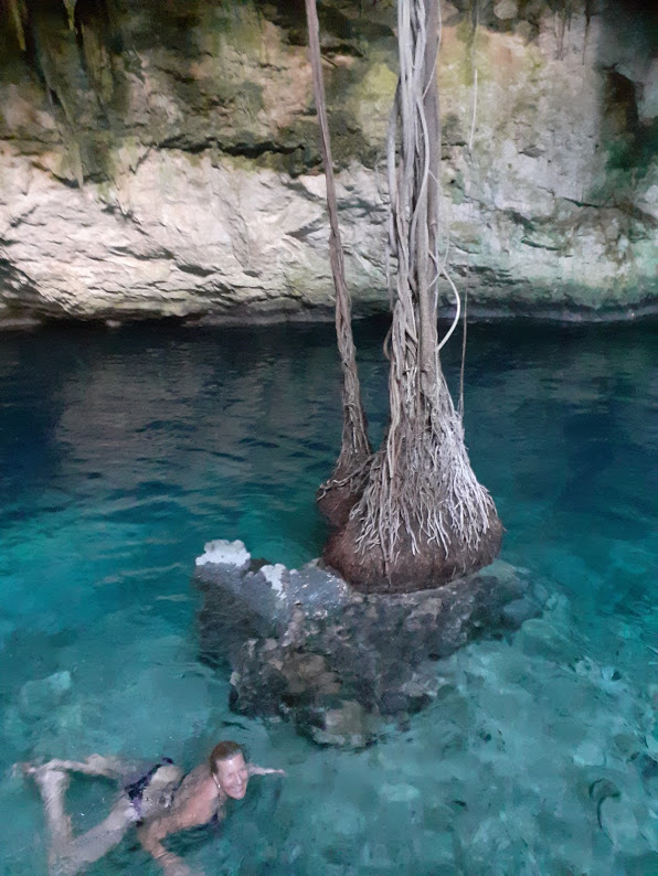 cenotes koupání.jpg