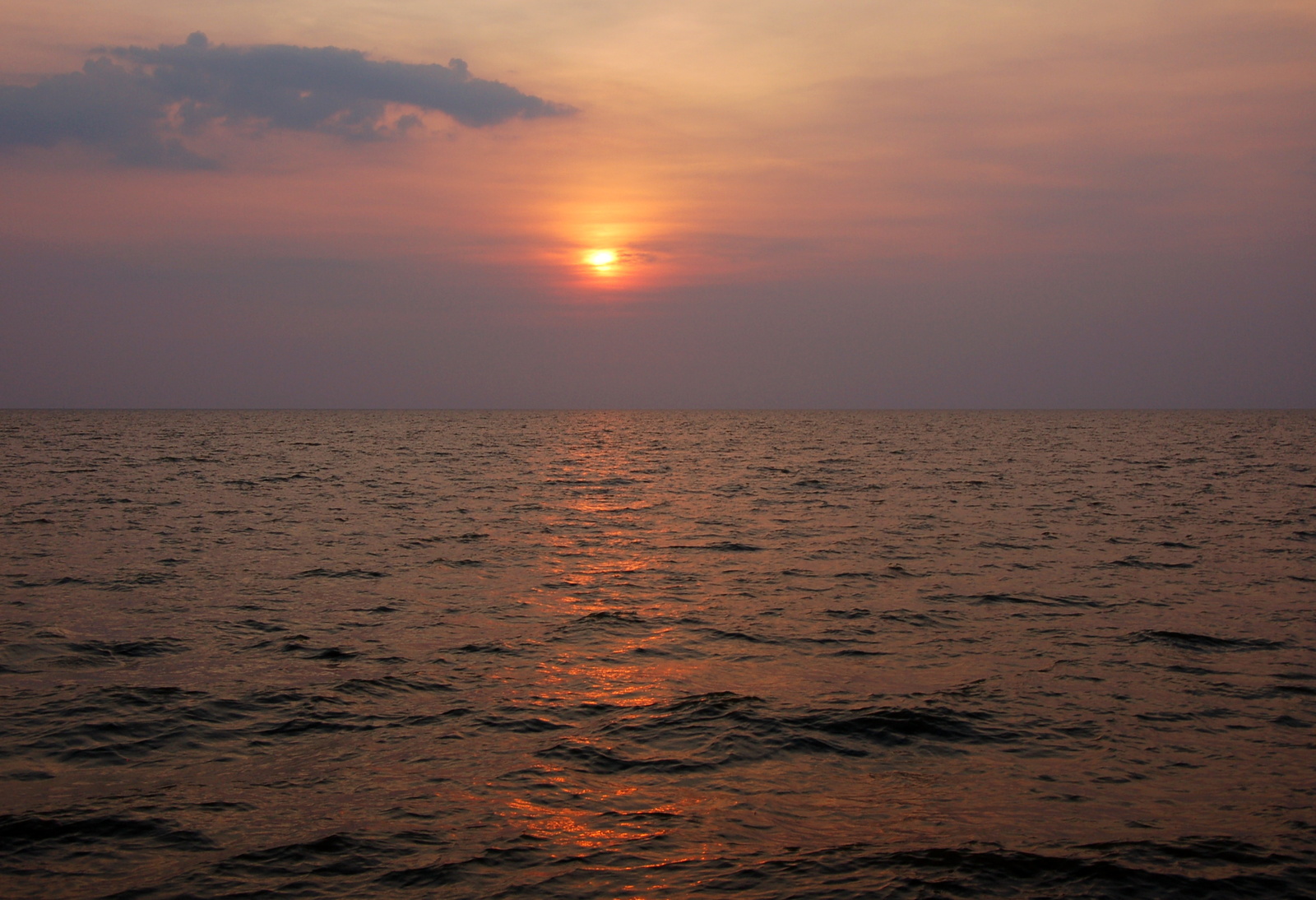 západ na Tonle Sap