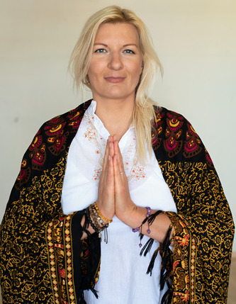 vladka prochazkova joga.jpg